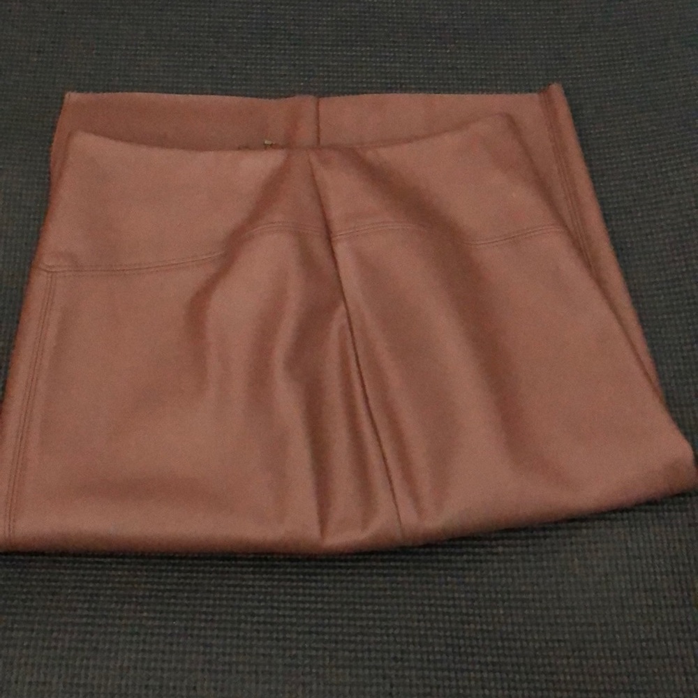 Express brand new brown leather skirt 00